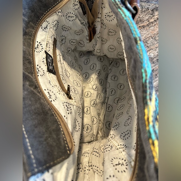 NWT Tote Purse and NWT Wallet - Picture 6 of 13